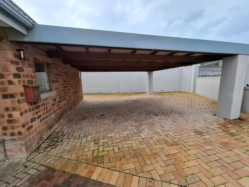 1 Bedroom Property for Sale in Heldervue Western Cape